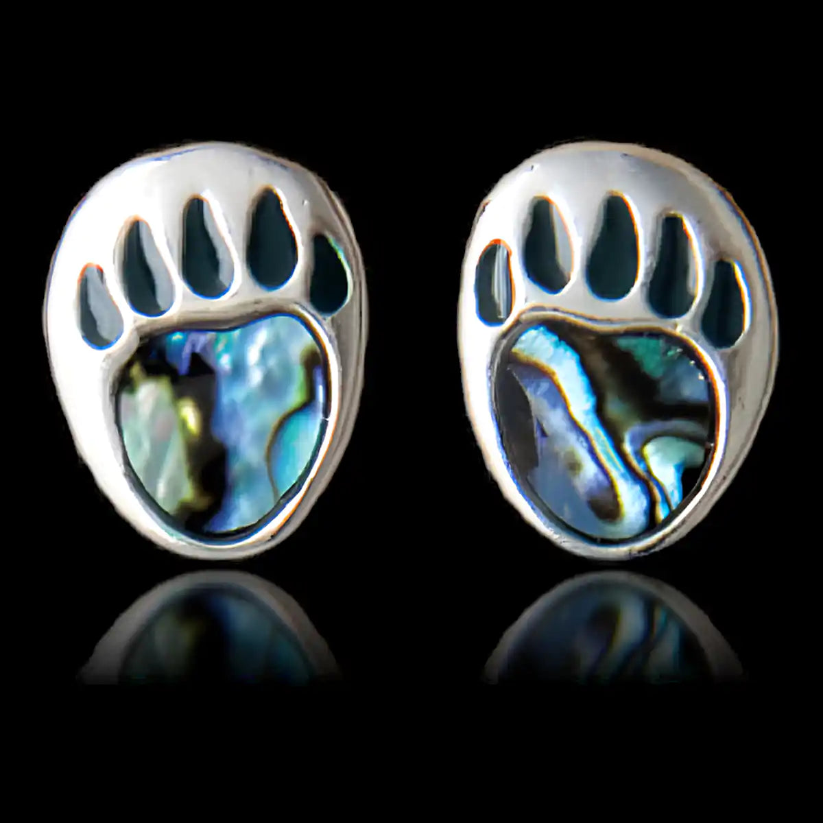 Glacier pearle bear paw-stud earrings