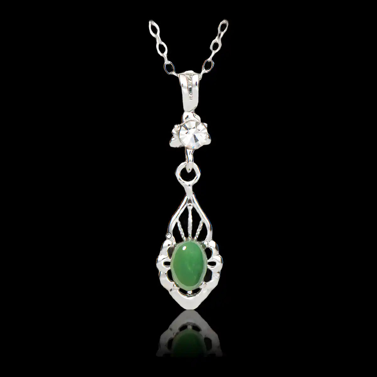 Jade vintage allure necklace