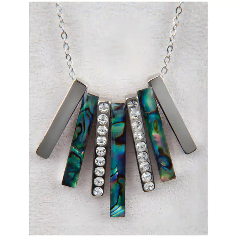 Glacier pearle cascade necklace