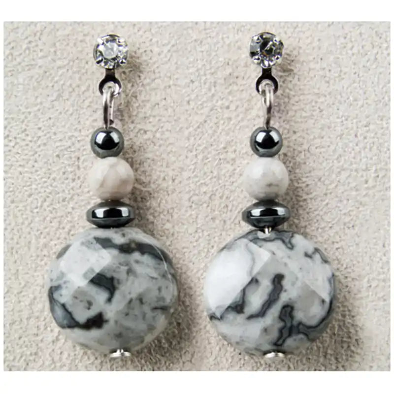 Drop 2025 moon earrings
