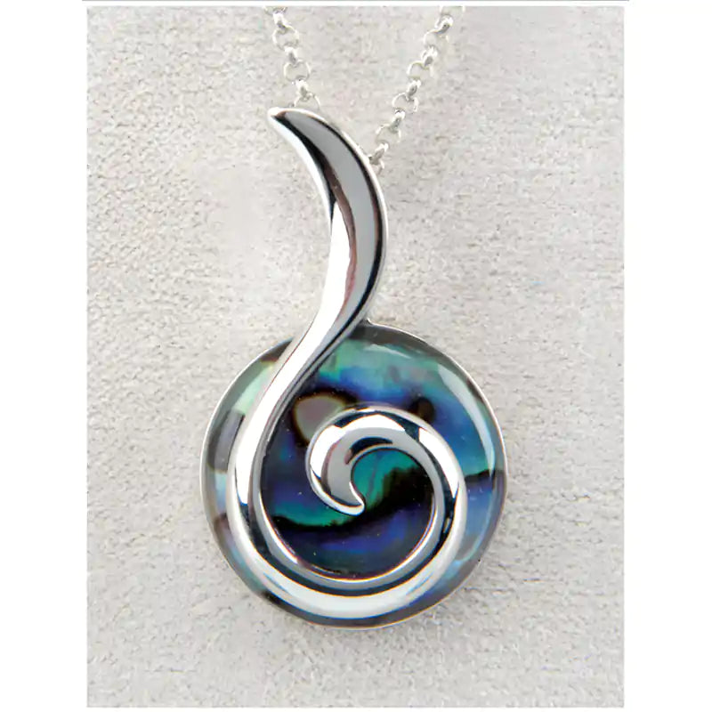 Glacier pearle whispering winds necklace