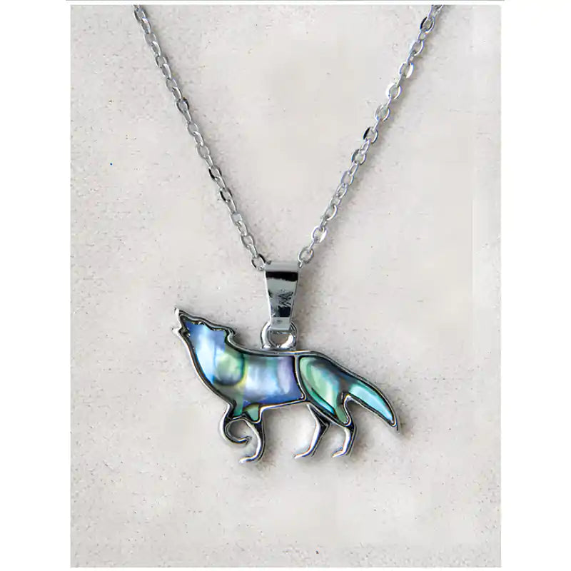 Glacier pearle wolf necklace