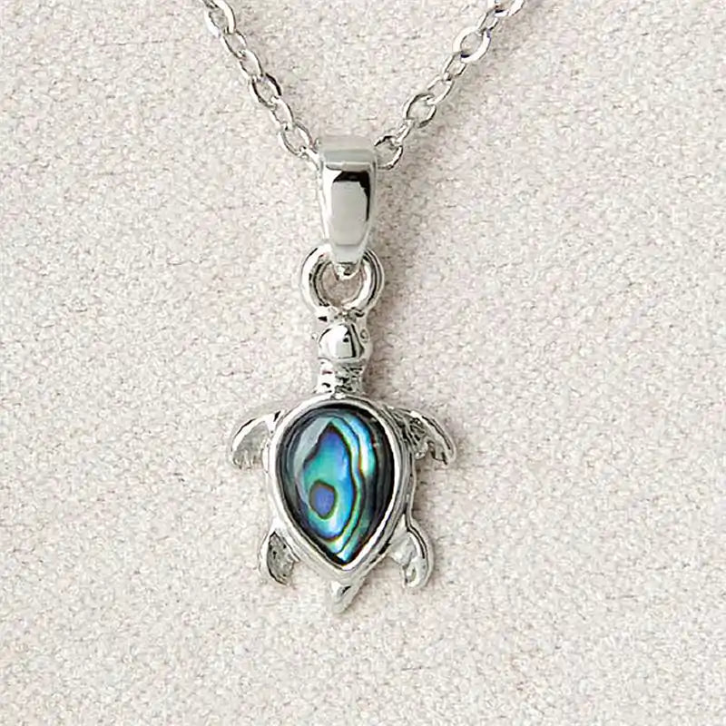 Pearl 2025 turtle necklace