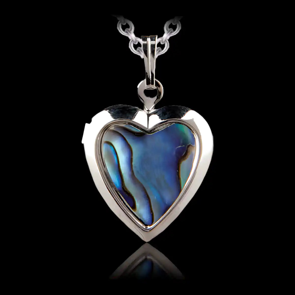 Glacier pearle heart locket necklace