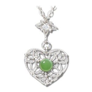 Collar de corazón de encaje de jade